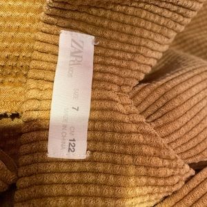 Zara Girls size 7 corduroy overalls
